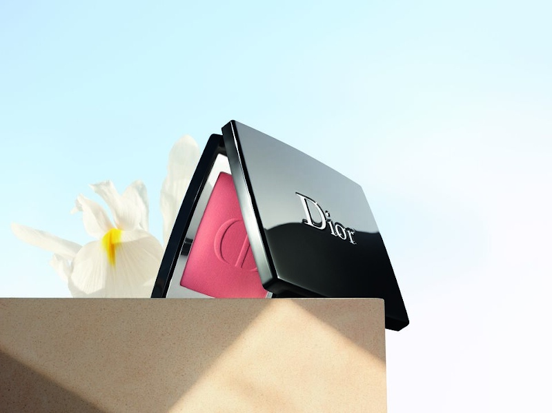 M860 FOREVER S2 23 P06H SOLO Blush L4 F39