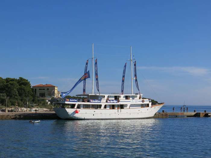 Brod knjizara u Silbi