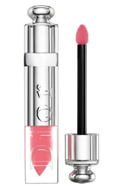 Dior-Addict-Milky-Tint-Lip-Fluid-Wet-Effect