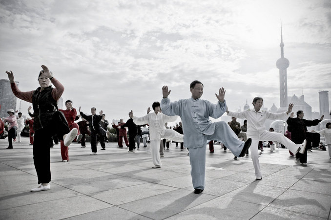 10 sunrise on the bund vxx450