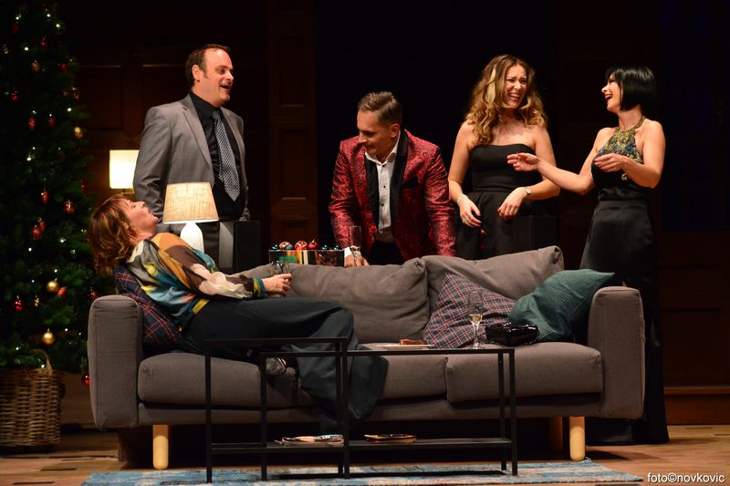 komedija tulum u samostanu