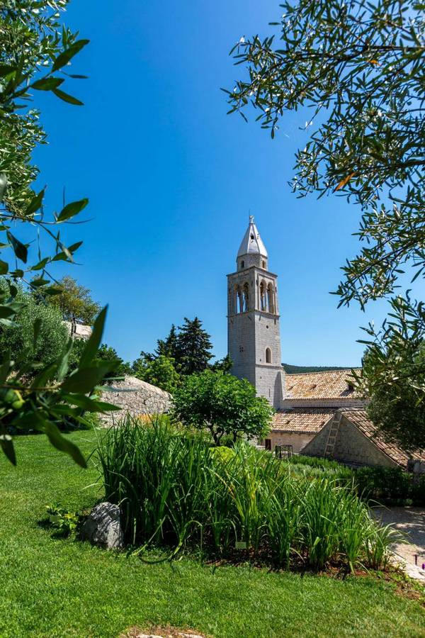 PLF 2021 Monastery 1 credit Dario Odak