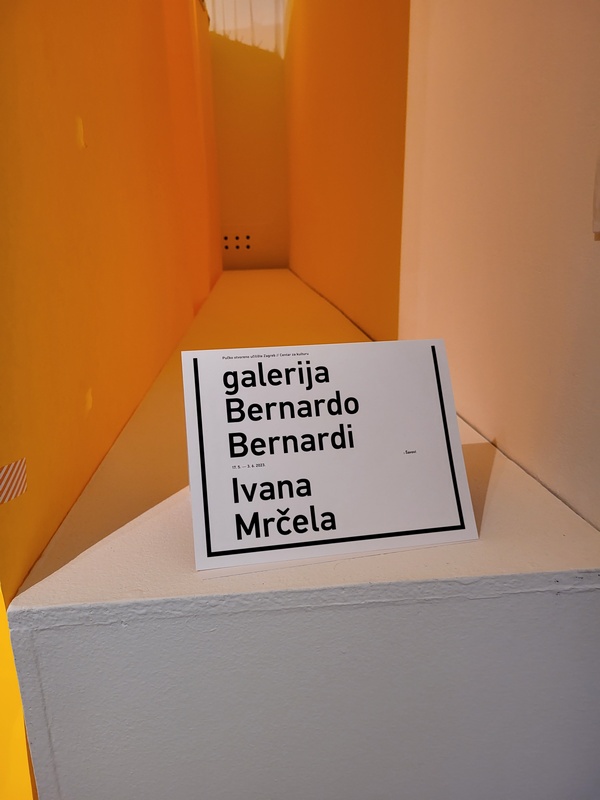 ivana43