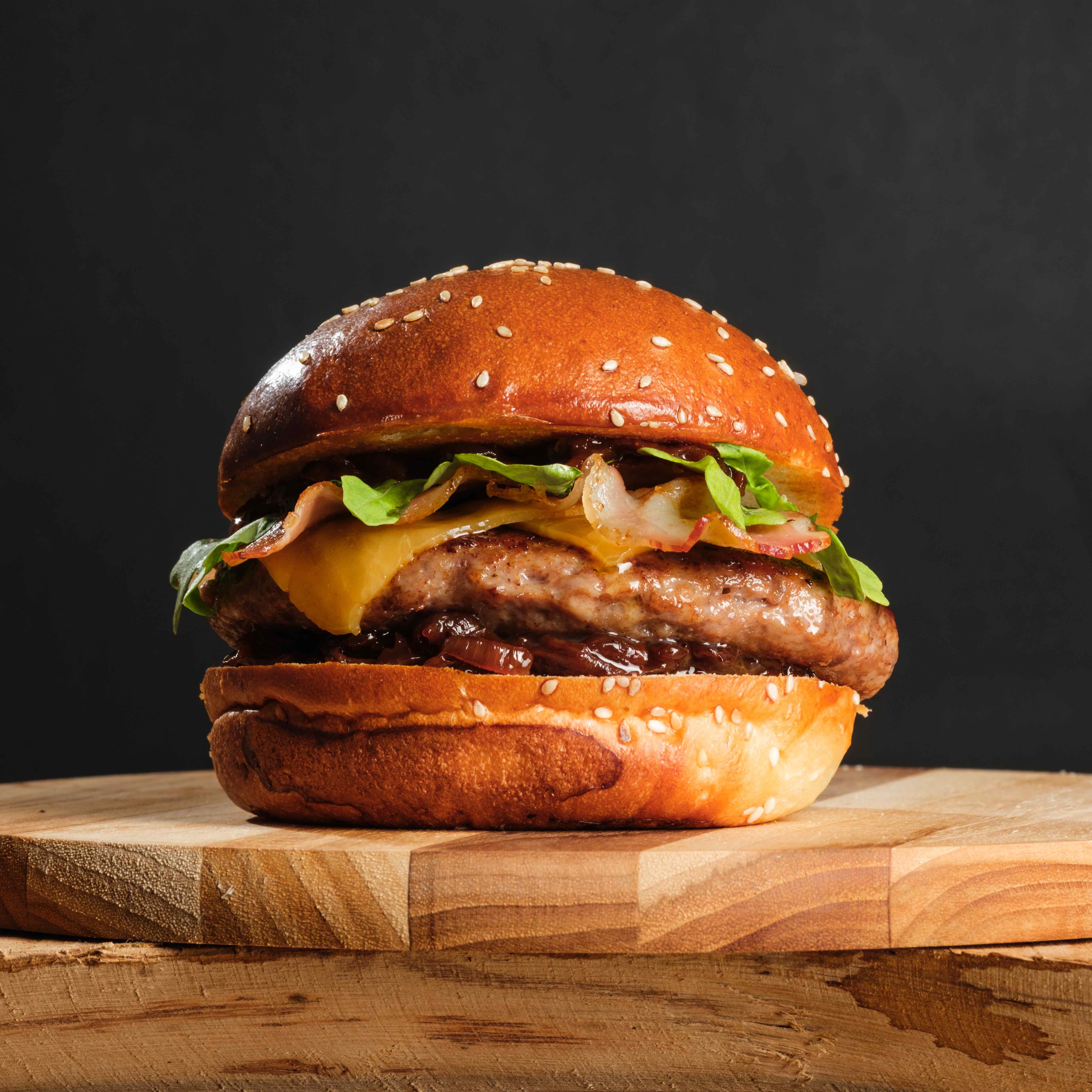 Grof Lovski Lovski Burger