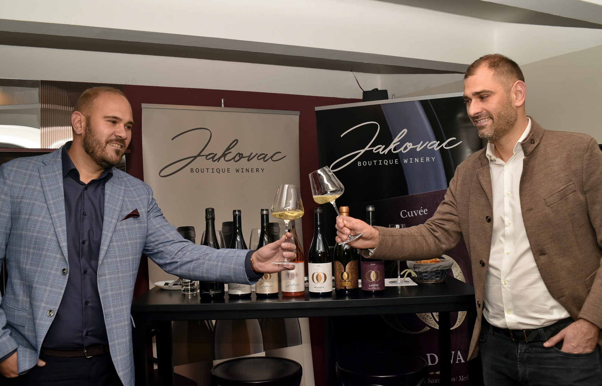 Vina Jakovac Monocycle bar 2025 6