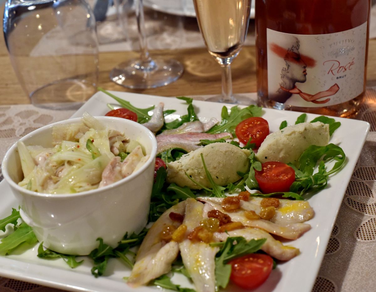 5 Tris hladnih predjela i Kutjevo Rose premium brut