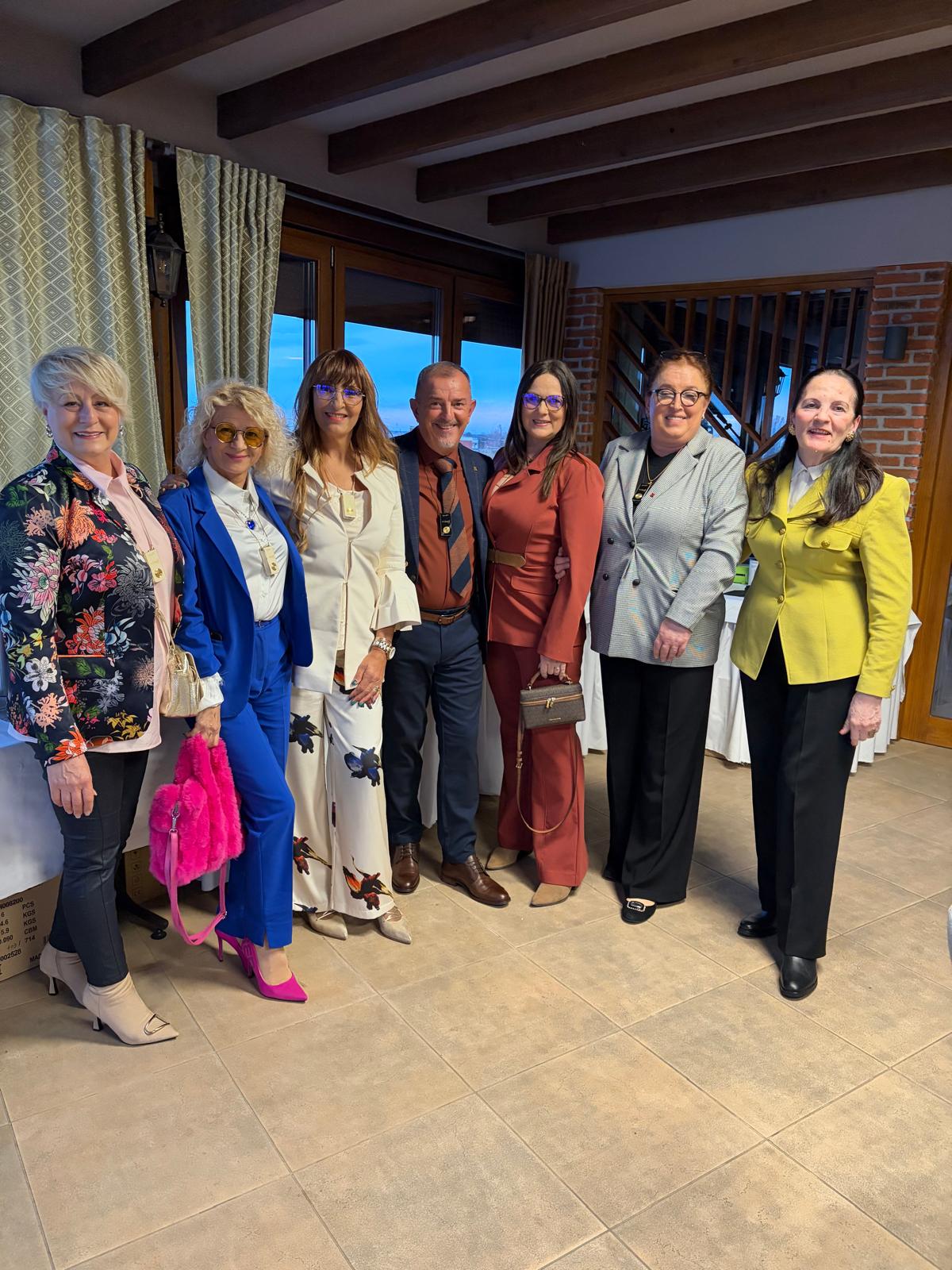 1a5f0576 189a 442d 9ab3 dfc5b2d1aab4