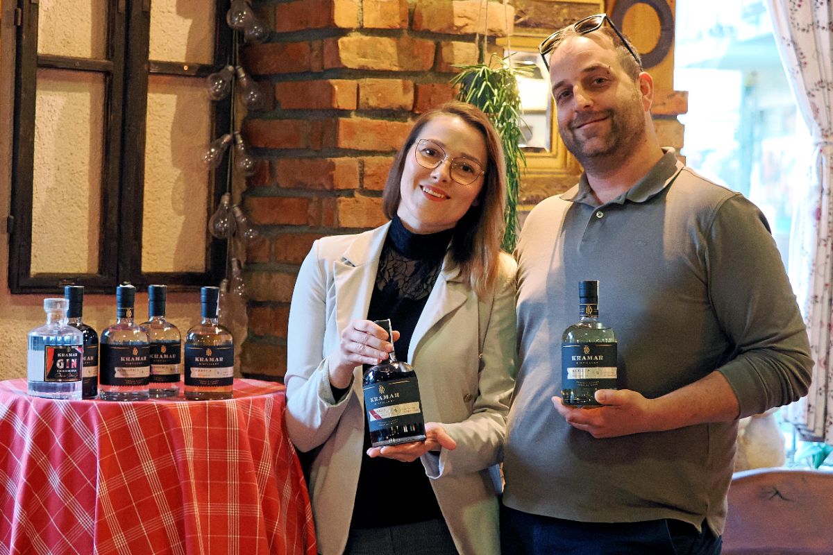 3 Kramar destilati Danijela i Valter Kramar