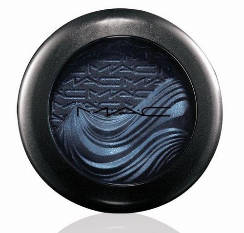 IN EXTRA DIMENSION EYESHADOW LUNAR 300 cr