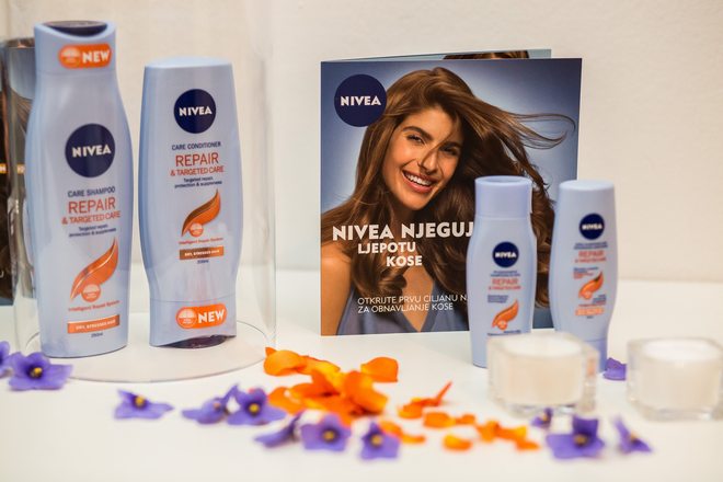 Nivea RepairTargeted Care
