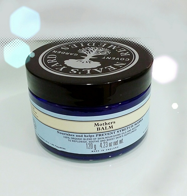 FARMACIA NEALS YARD11