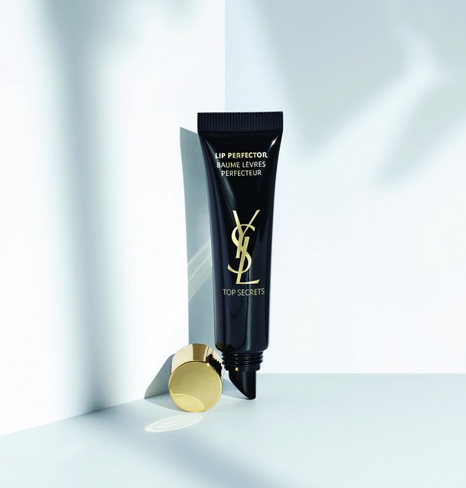 01 Still-LIP-PERFECTOR-Single-HIGH cr