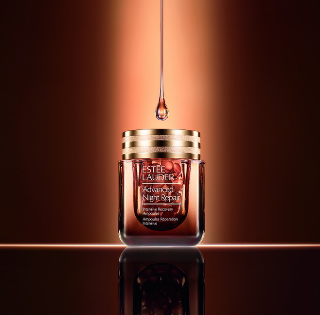 ANR Ampoules Product on Background Global Expiry July 2017 cr