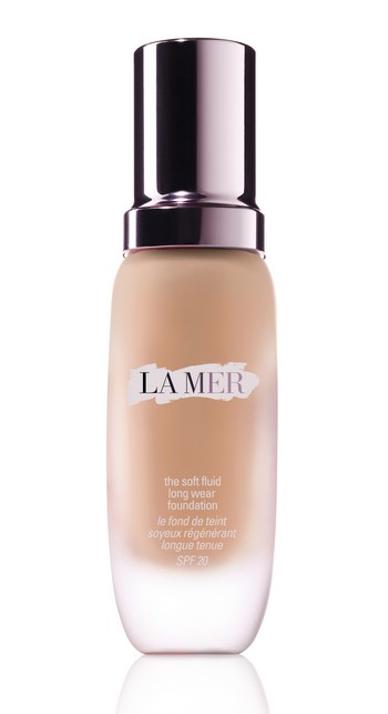 SKINCOLOR LIQUID FOUNDATION LM 30ml 39920 CMYK300 SILO cr