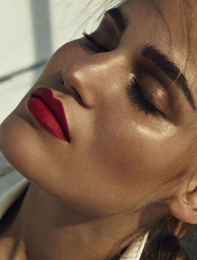 Avon Glow broncane perle za lice 90kn