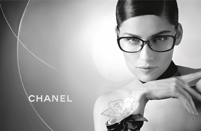LaetitiaCastaChanelEyewear1