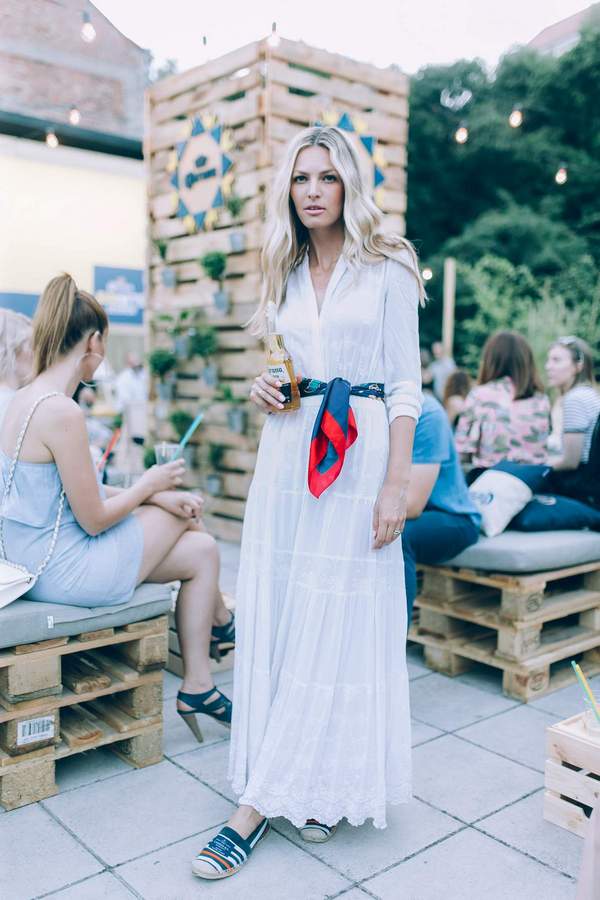 Corona Sunsets Session Pop up bar 7