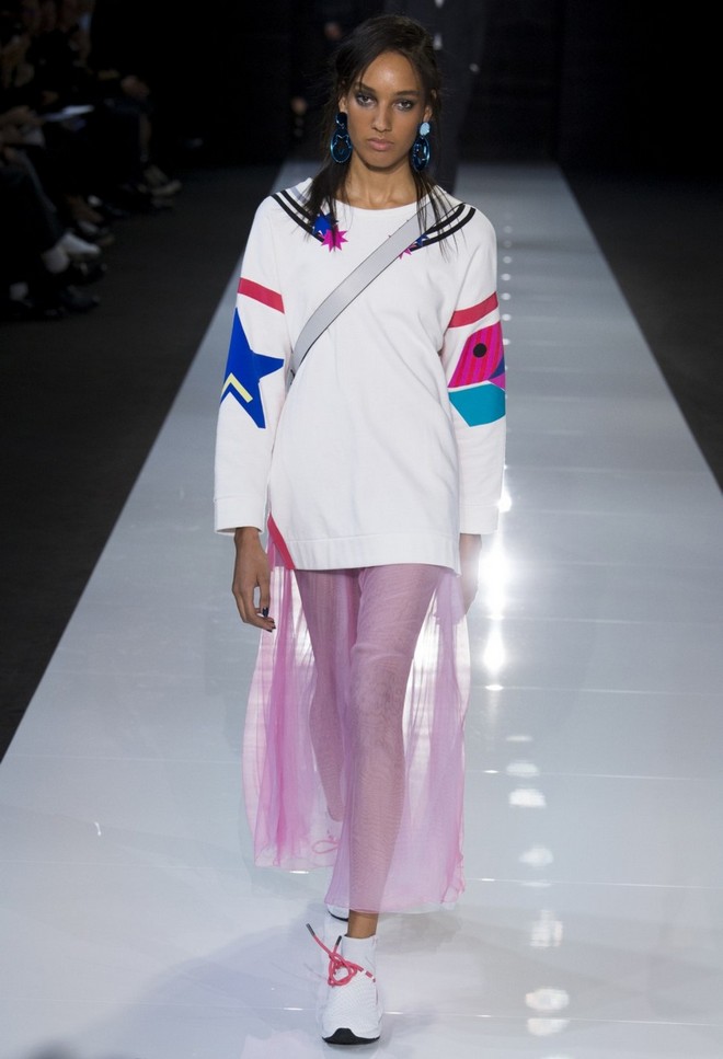 EMP.ARMANI1