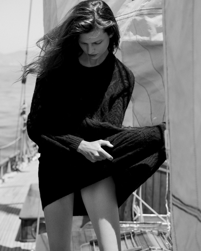 Harpers Bazaar Spain October 2018 Bette Franke Paul Bellaart 1