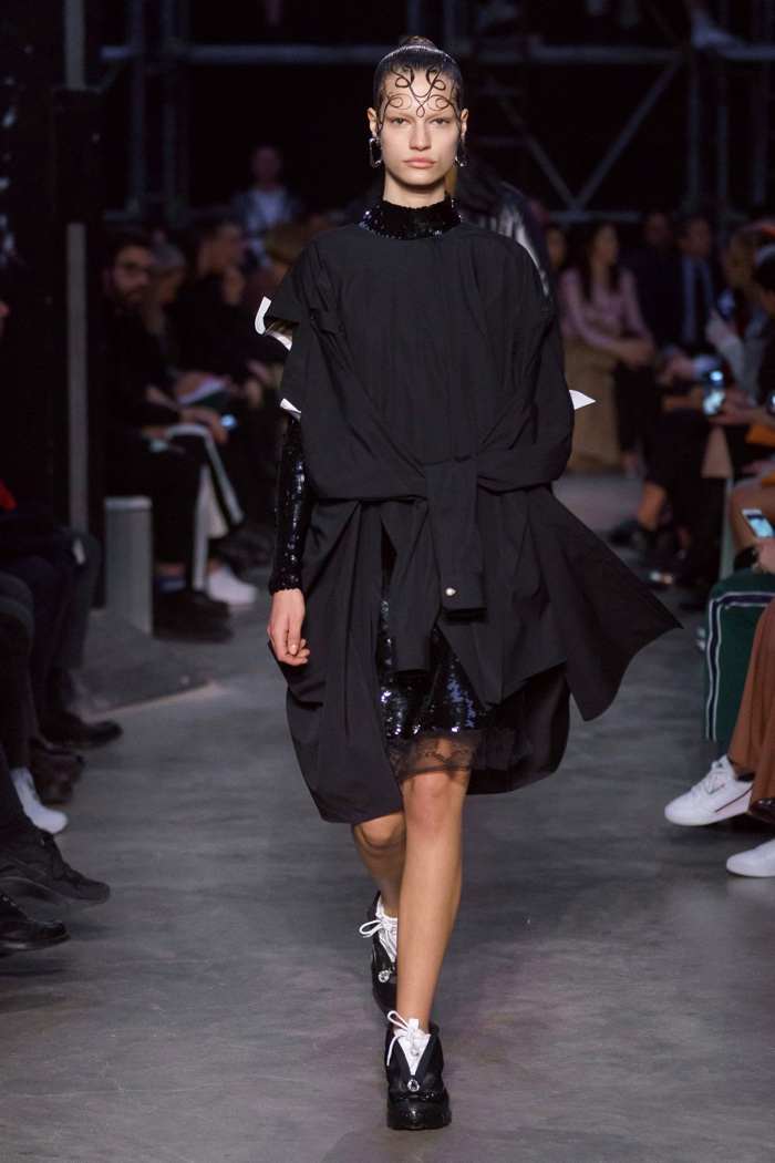 Burberry Fall Winter 2019 Runway01