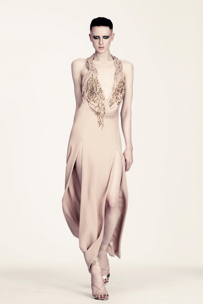 julianmacdonald028.1366x2048