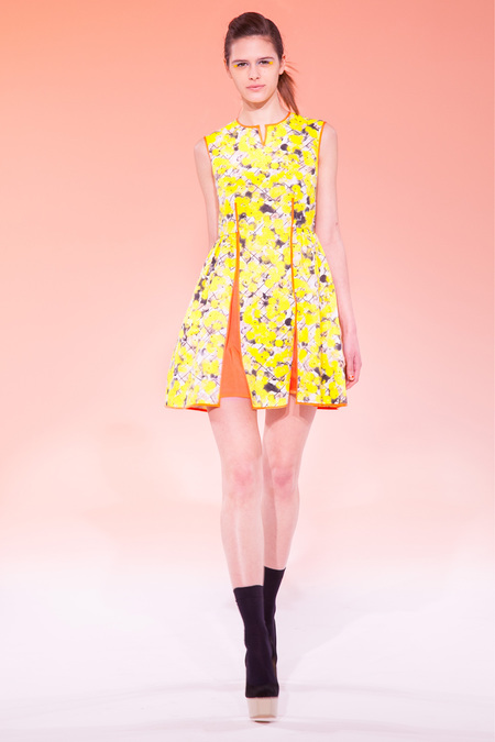 CALLA 005 1366.450x675