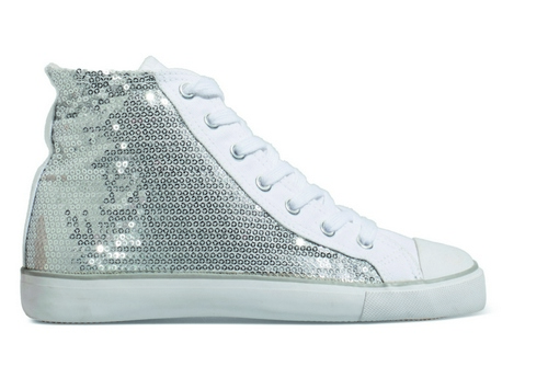 NEW YORKER 17 872 white cr