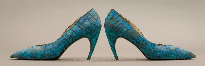 001 roger vivier theredlist