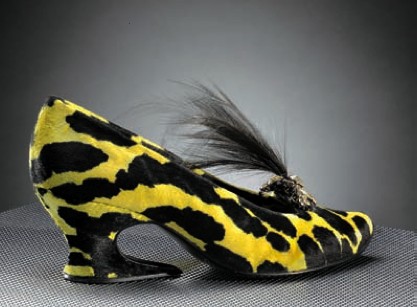 033 roger vivier theredlist cr