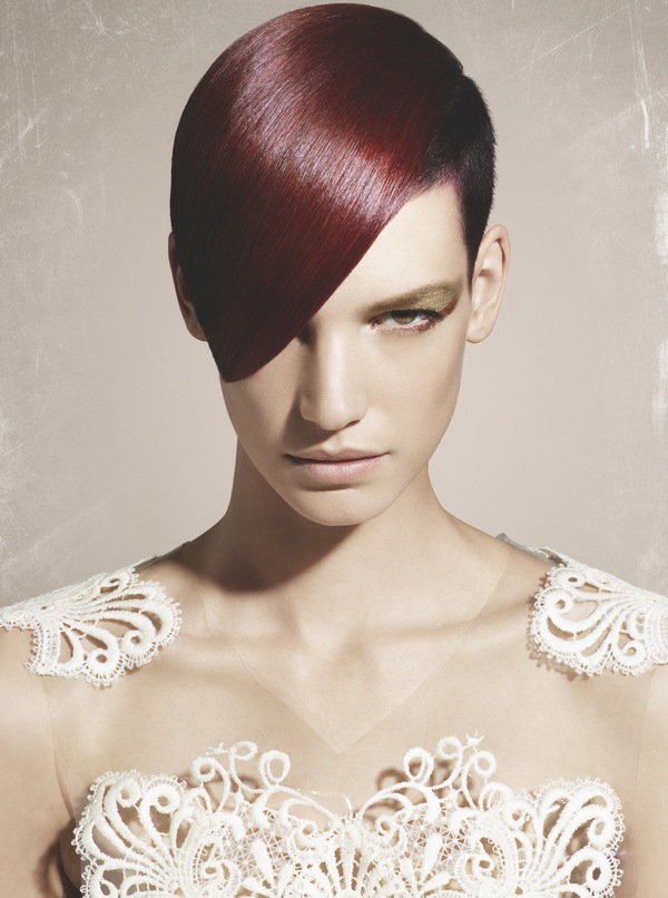 EL 1 2014 White Hot Catwalk JP 123