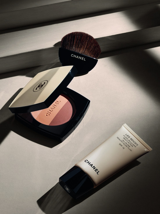 LES BEIGES press release visual 08EU