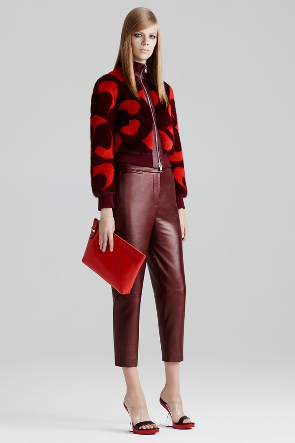 McQueen 015 1366.1366x2048