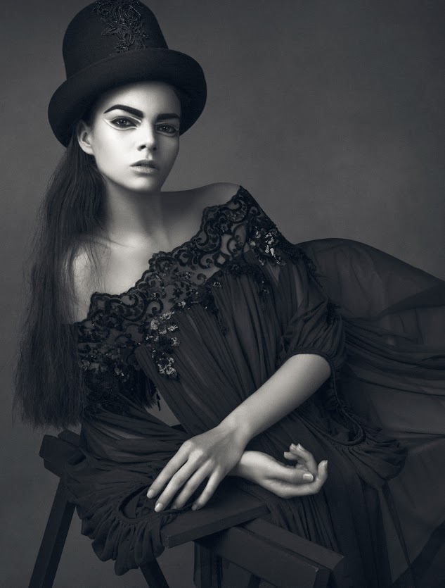 Boudoir DividedBipolarCatDisorder 7 Lowres