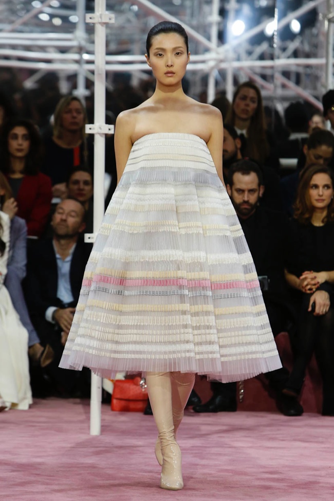 dior-haute-couture-spring-2015-runway-photos15