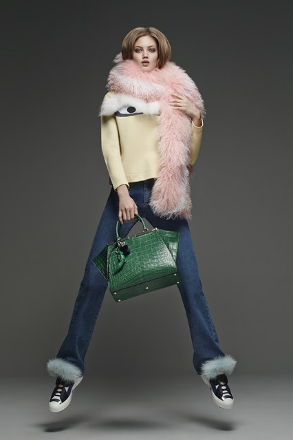 Fendi 031 2000 426x639