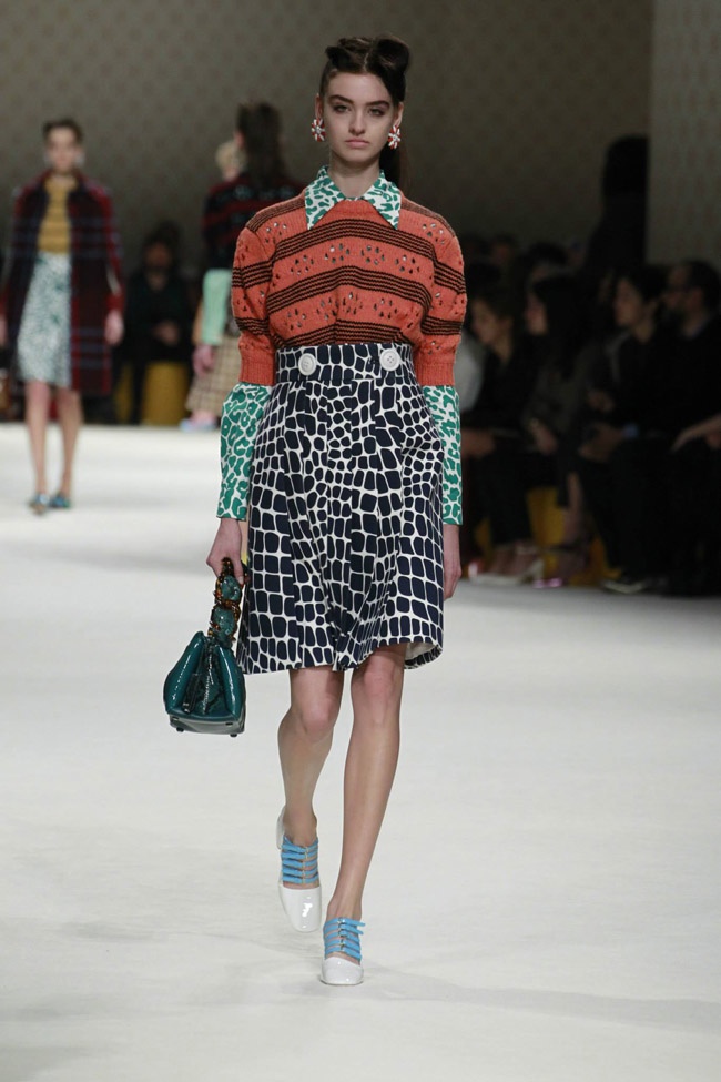 miu-miu-fall-winter-2015-runway09