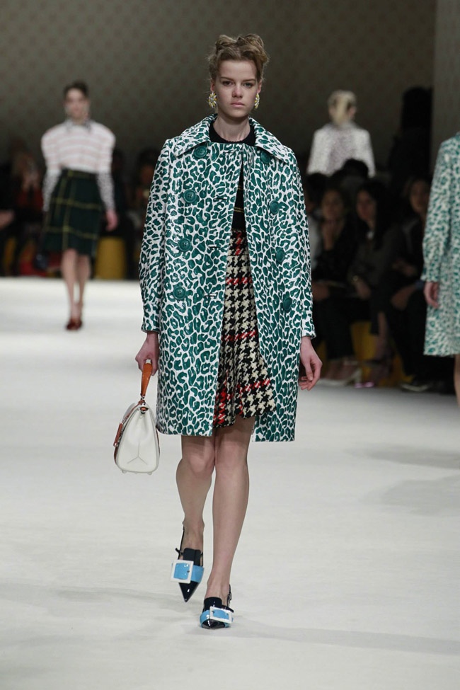 miu-miu-fall-winter-2015-runway11