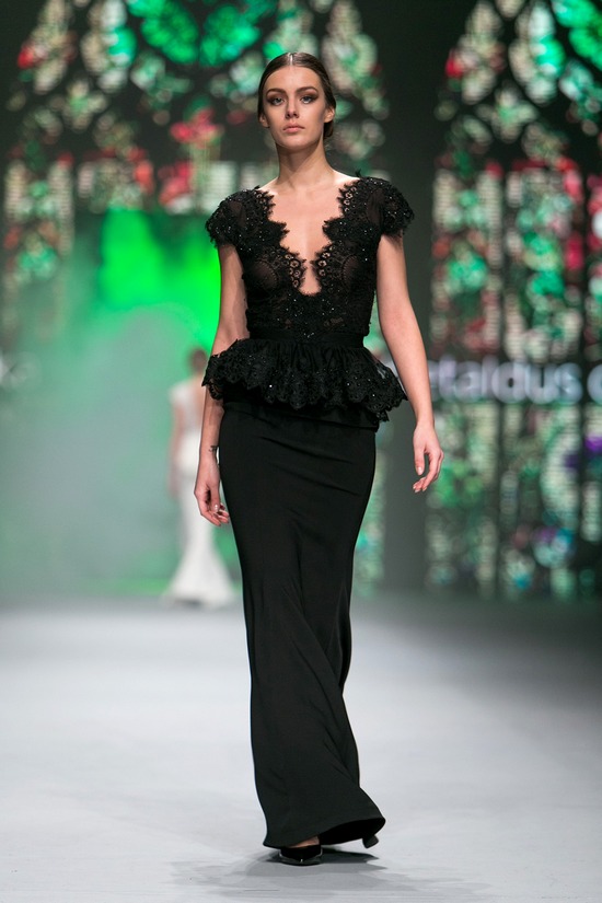 2 DAN ENVY ROOM REVIJA-50