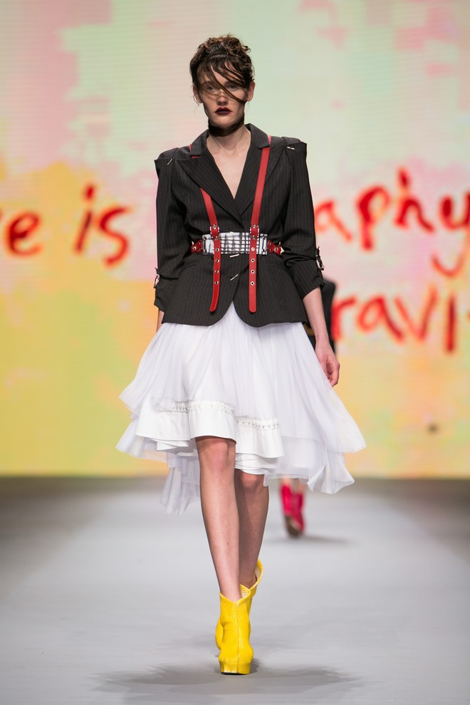 5 DAN MARINA DESIGN REVIJA 11