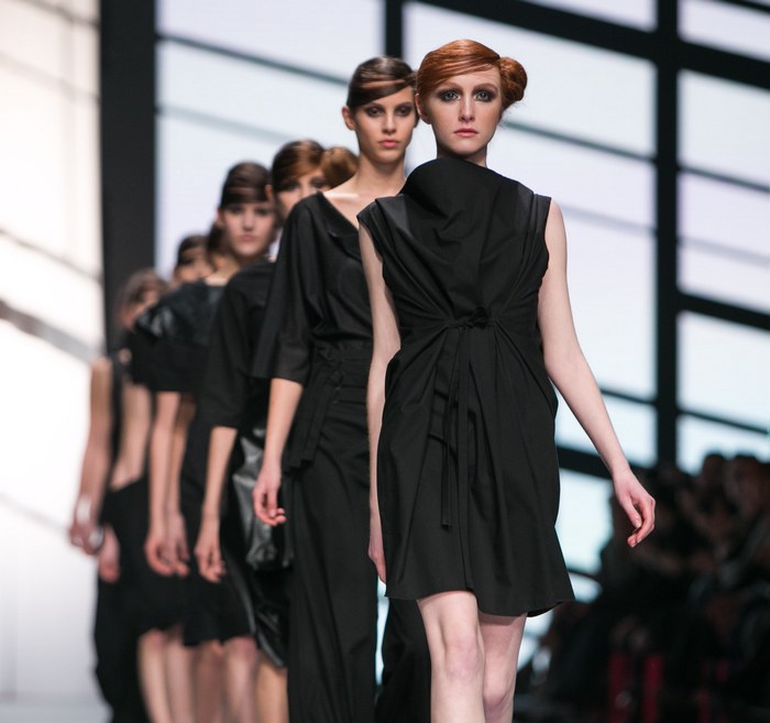 5 DAN MORANA KRKLEC REVIJA-15 cr