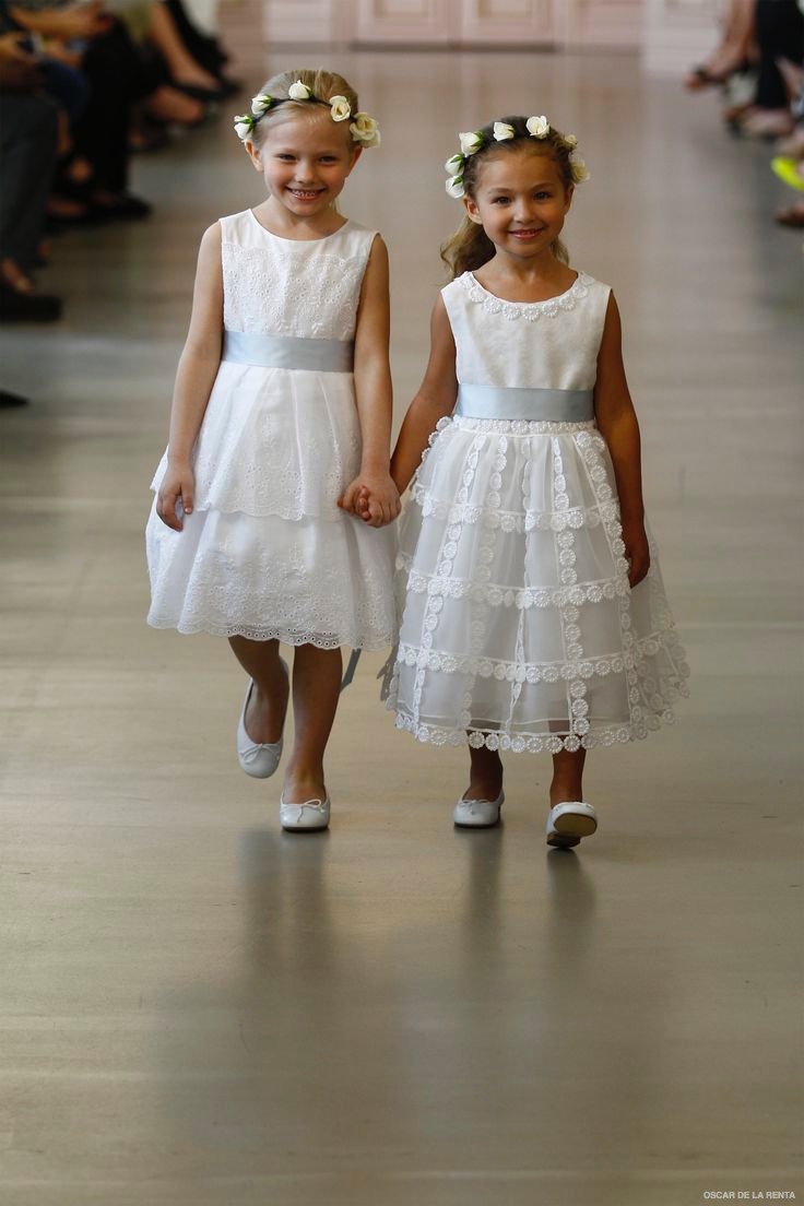 oscar-de-la-renta-2016-spring-wedding-dresses09