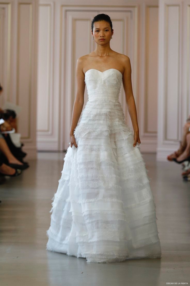 oscar-de-la-renta-2016-spring-wedding-dresses15