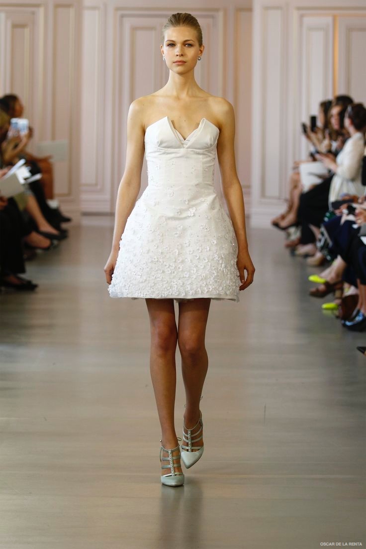 oscar-de-la-renta-2016-spring-wedding-dresses20