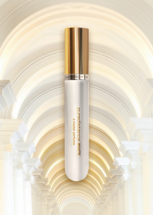 Puredistance-06-WHITE-Perfume-04B-HR