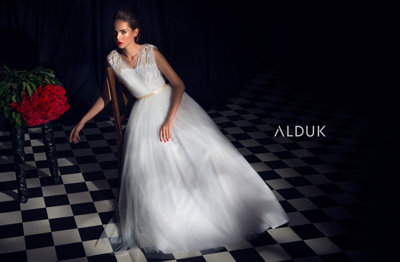 03ALDUK BRIDAL2015 SPREAD LOGO WEB