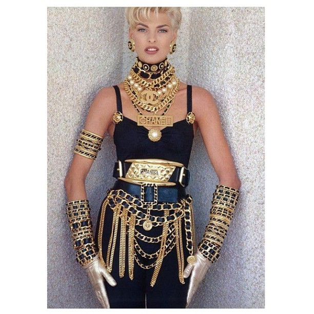 chanel linda