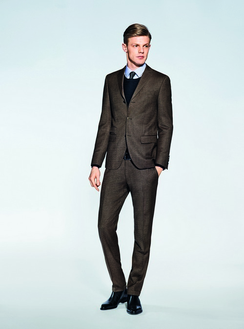 1706 JOOP LB FW15 HAKA Look03