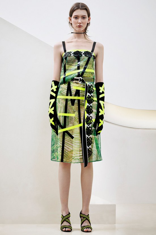 christopher-kane-pre-fall-2016-lookbook-22