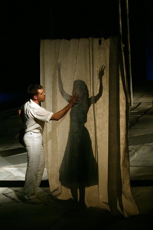 U prostranstvu Tennesseeja W 9