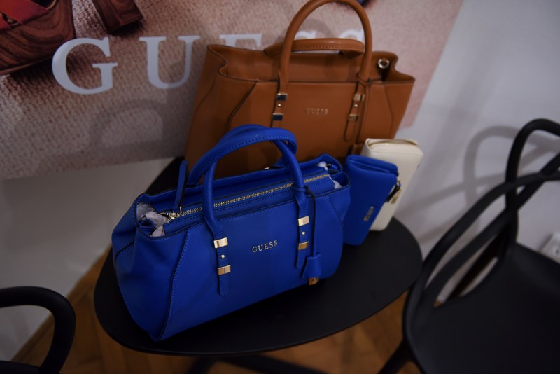 Guess 11